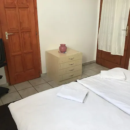 Csaladi Panzio Nocleg ze śniadaniem Balatonkeresztúr