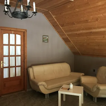Csaladi Panzio Nocleg ze śniadaniem Balatonkeresztúr