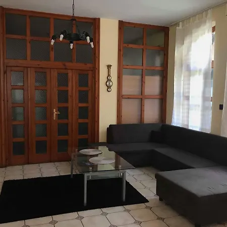 Csaladi Panzio Nocleg ze śniadaniem Balatonkeresztúr